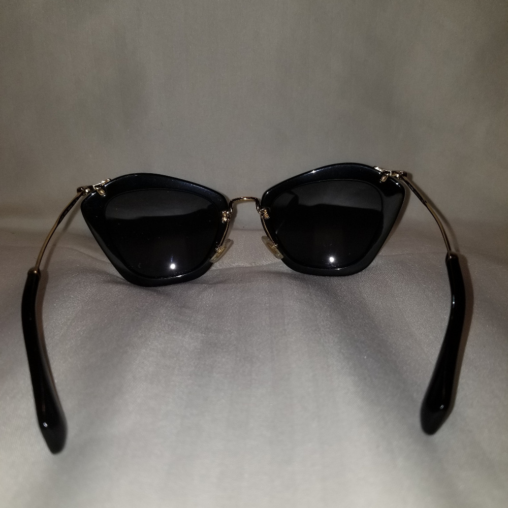 Authentic Women Miu Miu Sunglasses - Picture 2 of 6